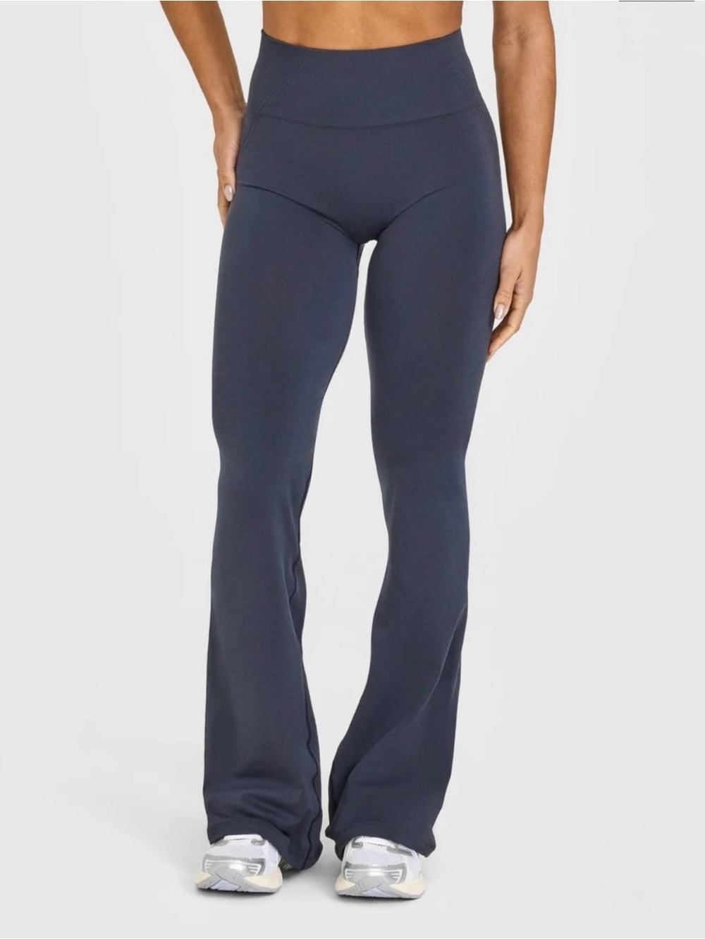 One Active Effortless Lift Seamless Flared Bottoms in True Blue small short